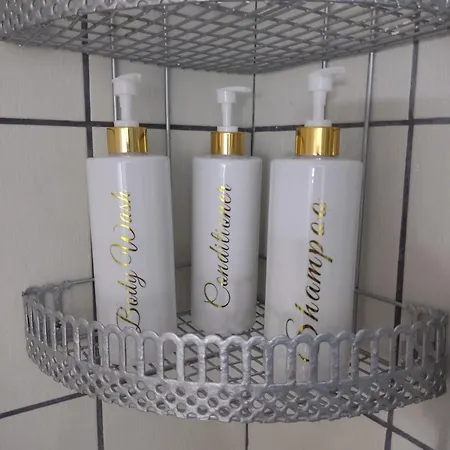 Korina شقة Ofrínion